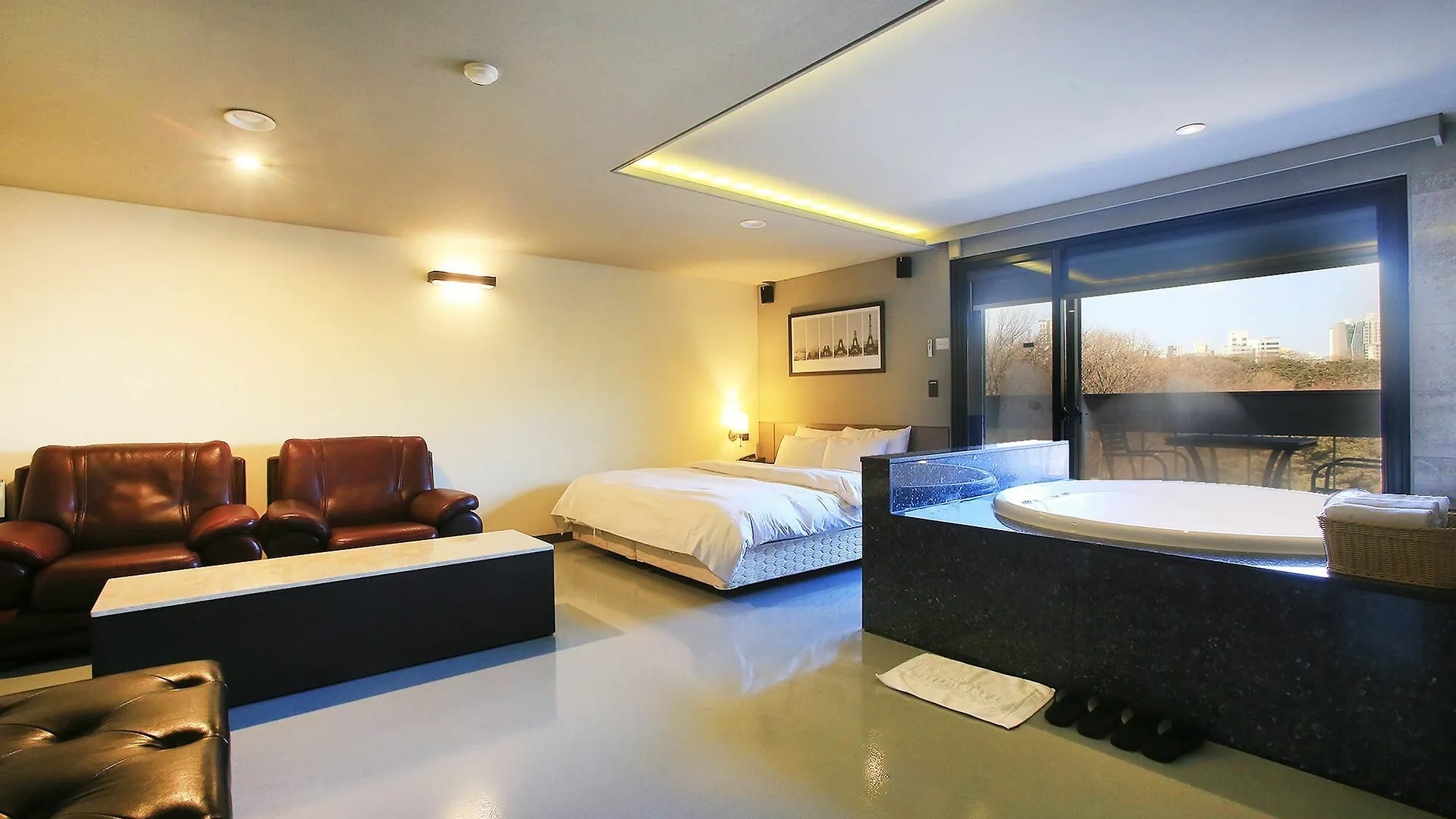 Tara Hotel Seoul