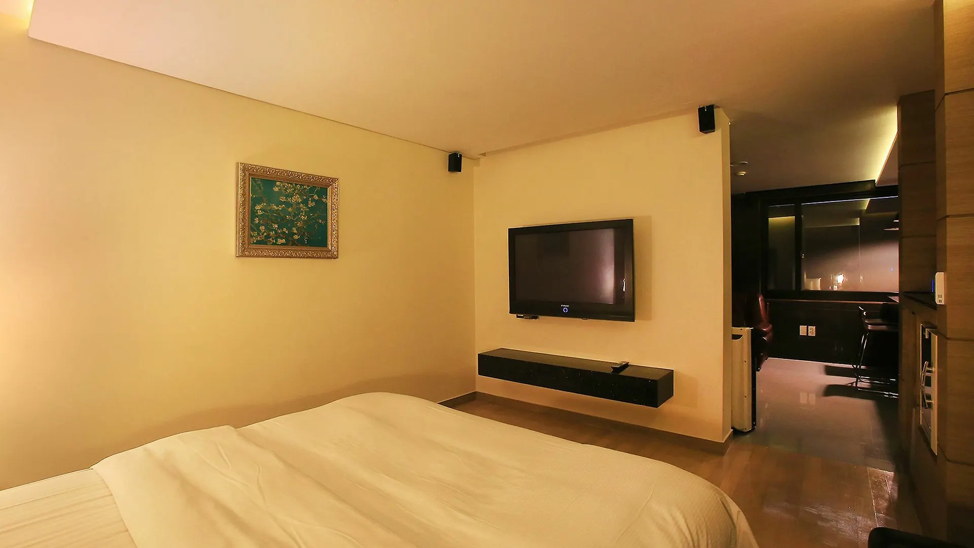 Tara Hotel Seoul