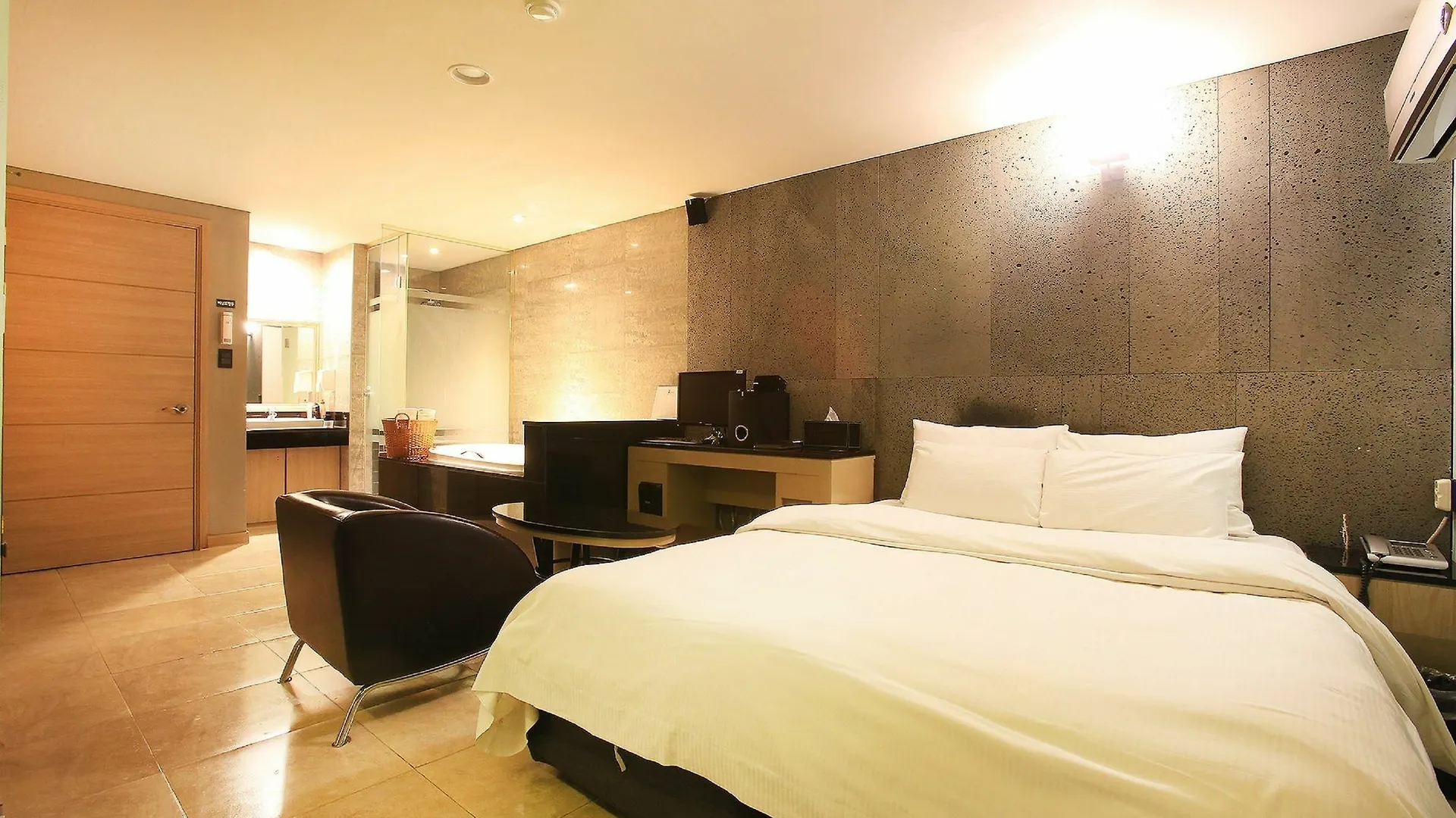 Tara Hotel Seoul